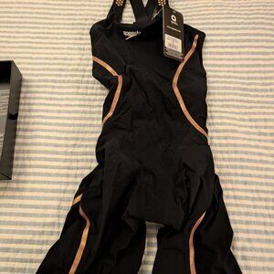 Speedo Pure Intent Size 26 Closed Back